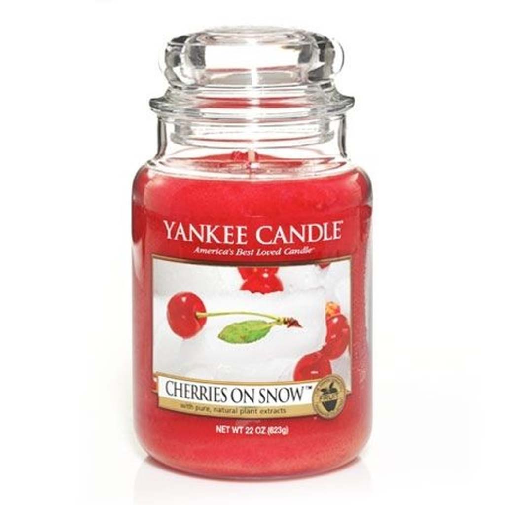 Cherries on Snow - Returning Favourite - Duftkerze im Glas 623g - Yankee Candle®